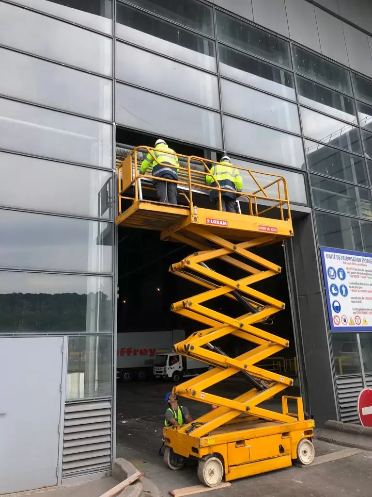 Miroiterie et menuiserie - REMPLACEMENT DE VITRAGE CASSE SUR GRAND QUEVILLY Miroiterie et menuiserie - REMPLACEMENT DE VITRAGE CASSE SUR GRAND QUEVILLY