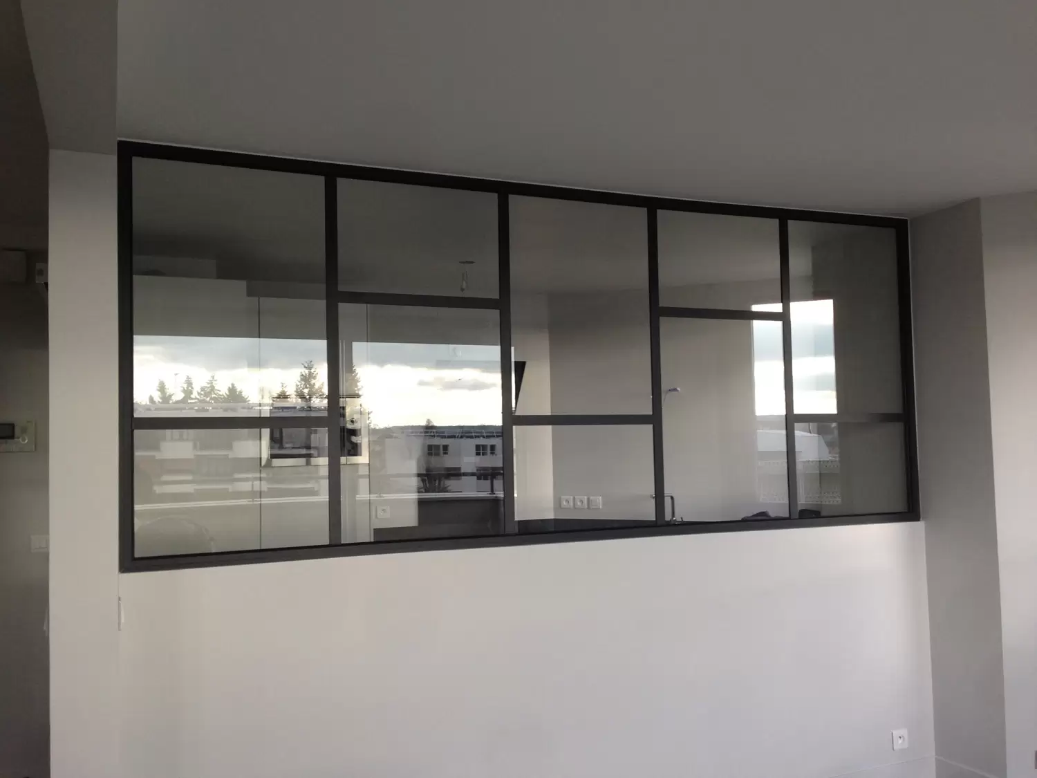Miroiterie et menuiserie - CHASSIS ATELIER SUR MESURE sur ROUEN