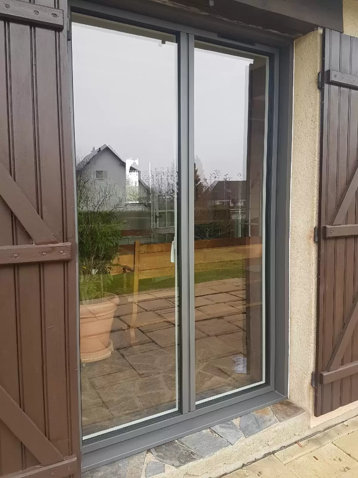 Miroiterie et menuiserie - renovation fenetres et porte d'un pavillon à SAINT JACQUES SUR DARNETAL Miroiterie et menuiserie - renovation fenetres et porte d'un pavillon à SAINT JACQUES SUR DARNETAL