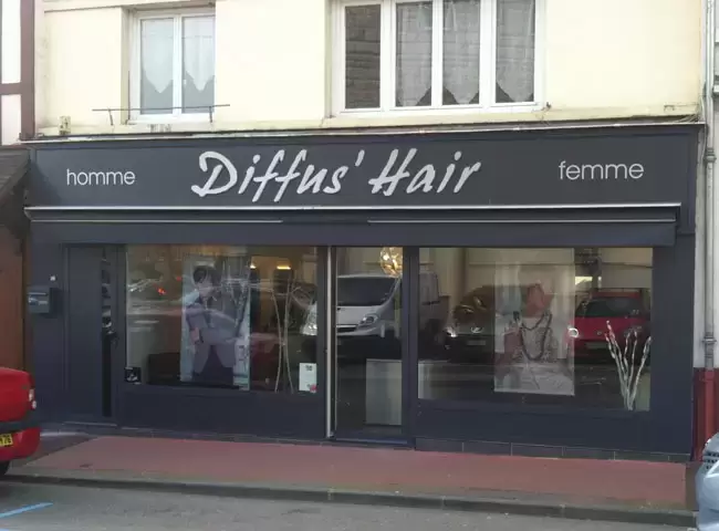 Remplacement façade magasin coiffeur Dutheil Remplacement façade magasin coiffeur Dutheil