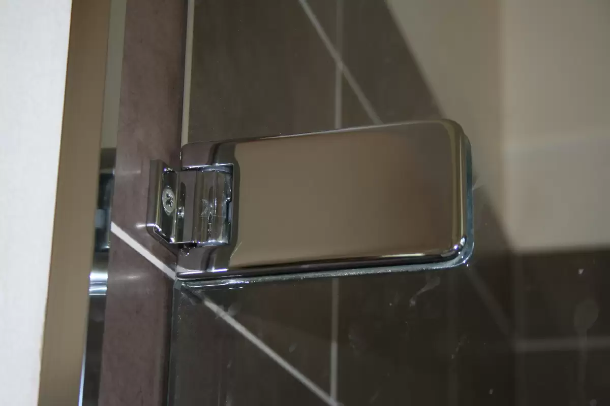 fixation aluminium paroi de douche