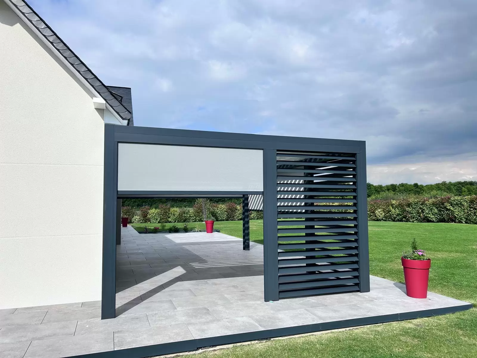 Vérandas, pergolas et SPA - FOURNITURE ET POSE D'UNE PERGOLA EN ALUMINIUM SUR BOSC GUERARD SAINT ADRIEN Vérandas, pergolas et SPA - FOURNITURE ET POSE D'UNE PERGOLA EN ALUMINIUM SUR BOSC GUERARD SAINT ADRIEN