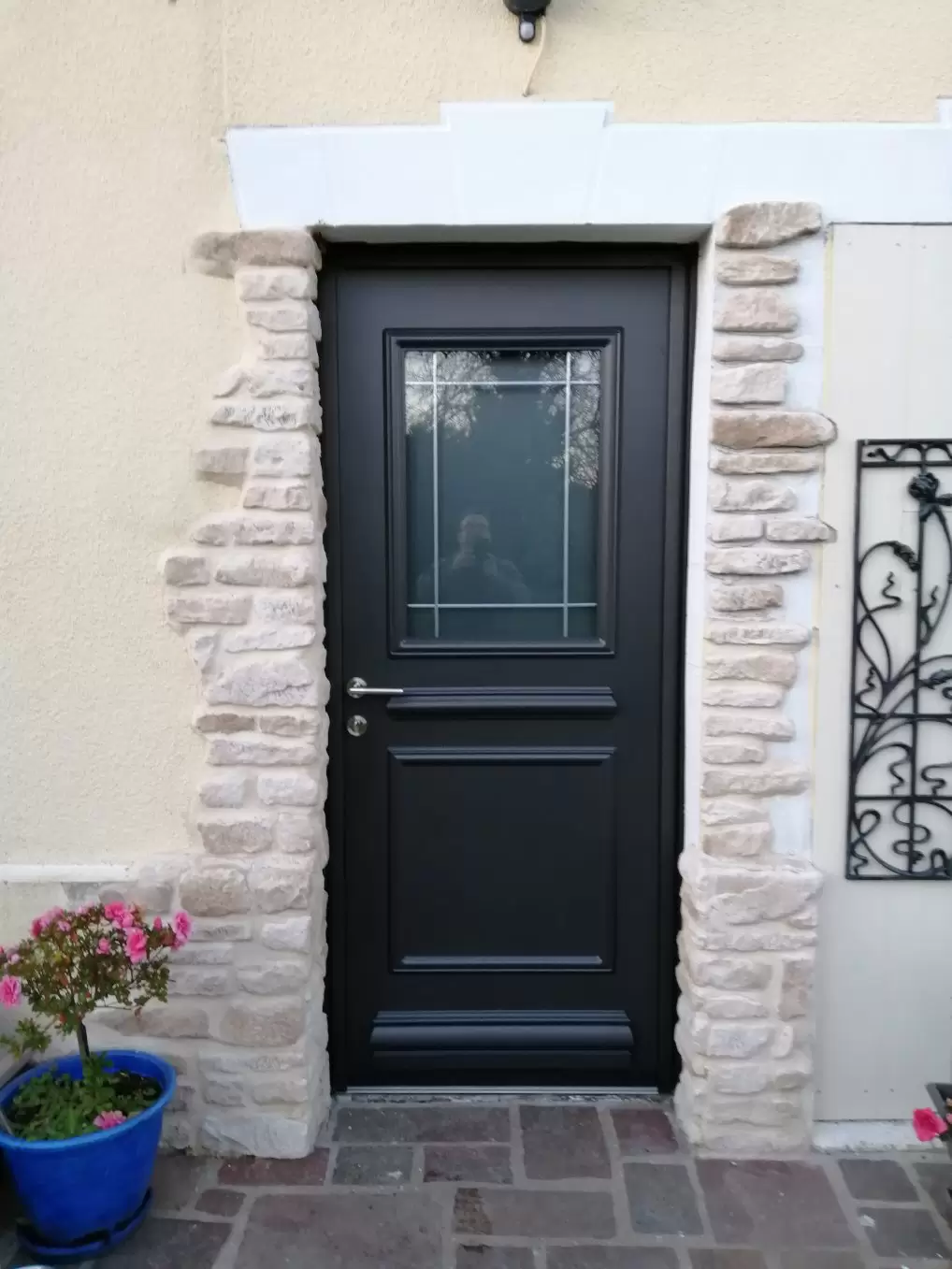 Miroiterie et menuiserie - renovation d'une maison avec des menuiseries KLINE Miroiterie et menuiserie - renovation d'une maison avec des menuiseries KLINE