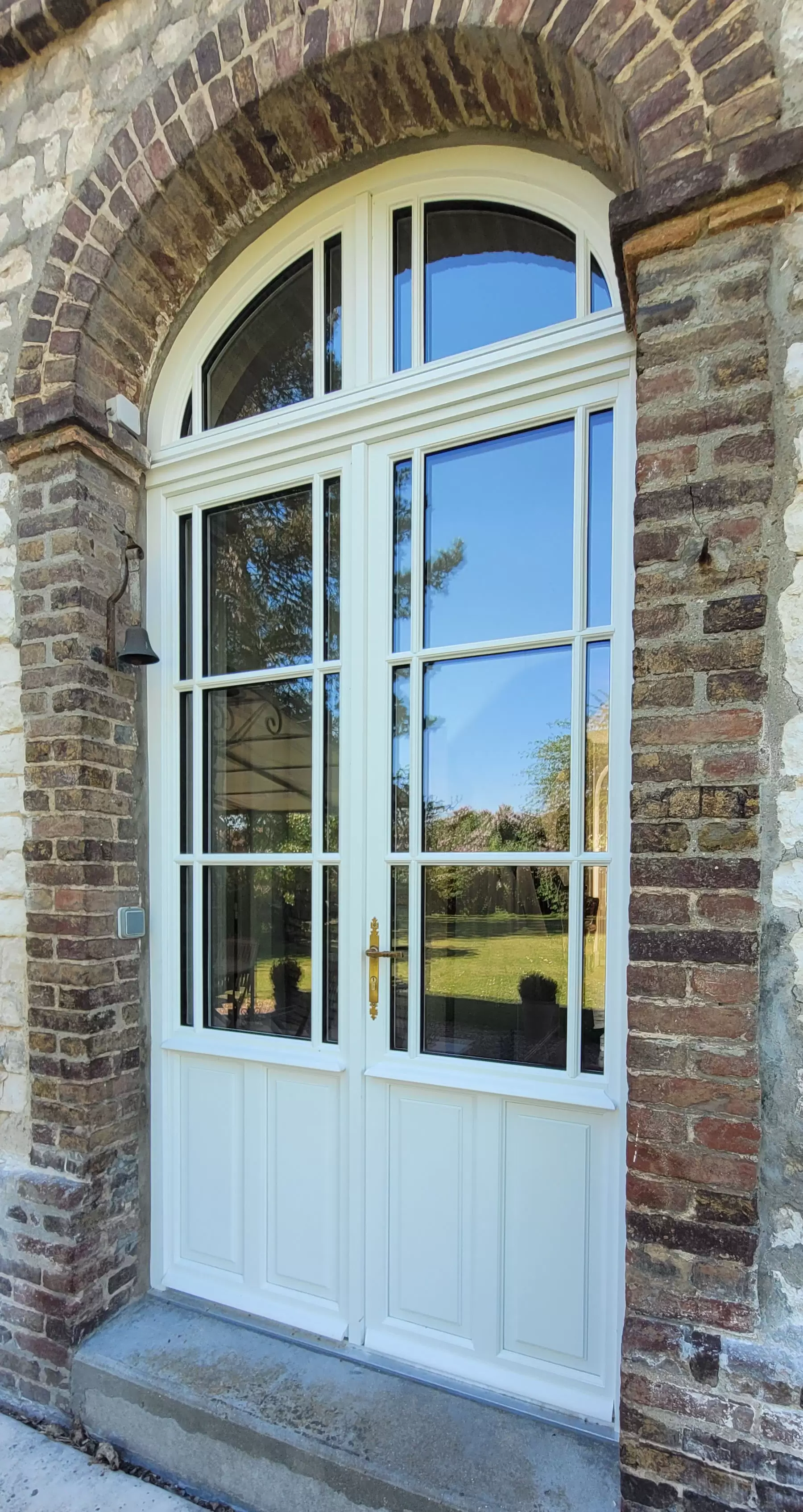 PORTES EN BOIS SUR MESURE PORTES EN BOIS SUR MESURE