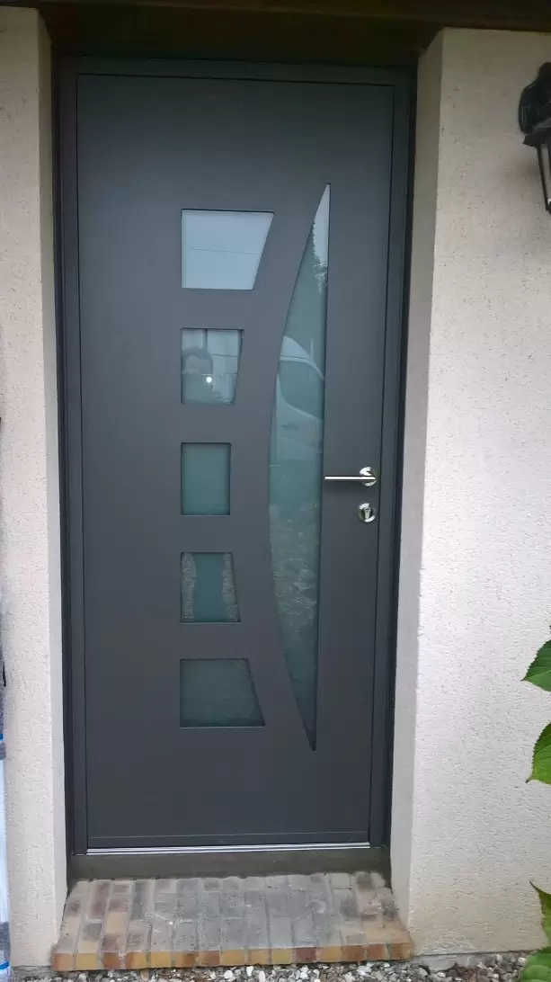 Miroiterie et menuiserie - PORTE D ENTREE KLINE CONTEMPORAINE
