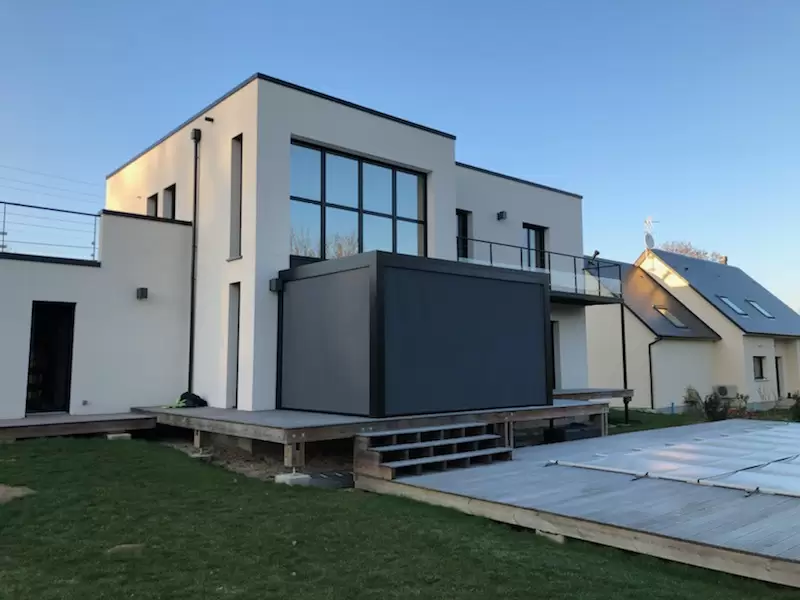 Vérandas, pergolas et SPA - pose de pergola bioclimatique avec stores sur SAINTE BARBE SUR GAILLON Vérandas, pergolas et SPA - pose de pergola bioclimatique avec stores sur SAINTE BARBE SUR GAILLON