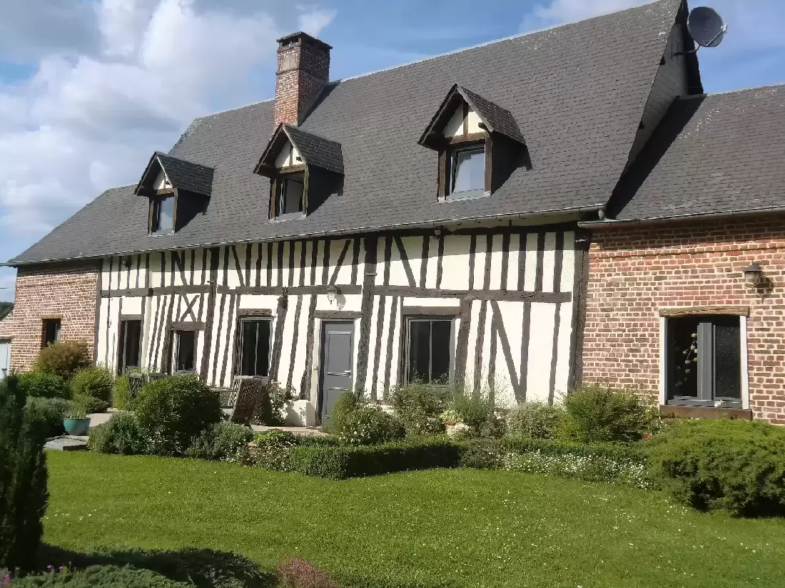 Miroiterie et menuiserie - rénovation de maison normande avec des menuiseries KLINE à MENESQUEVILLE 27850 Miroiterie et menuiserie - rénovation de maison normande avec des menuiseries KLINE à MENESQUEVILLE 27850