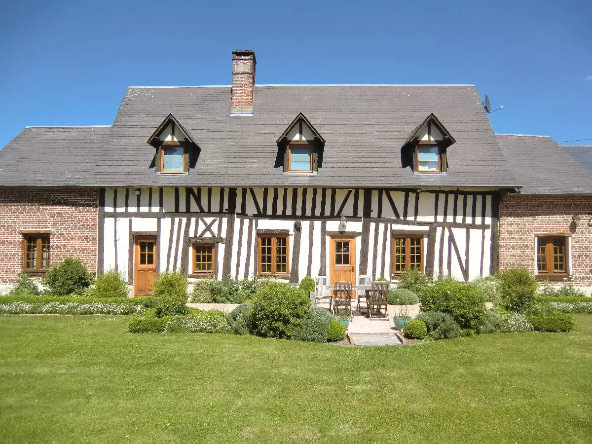 Miroiterie et menuiserie - rénovation de maison normande avec des menuiseries KLINE à MENESQUEVILLE 27850 Miroiterie et menuiserie - rénovation de maison normande avec des menuiseries KLINE à MENESQUEVILLE 27850